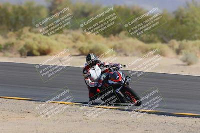 media/Oct-08-2022-SoCal Trackdays (Sat) [[1fc3beec89]]/Turn 10 (945am)/